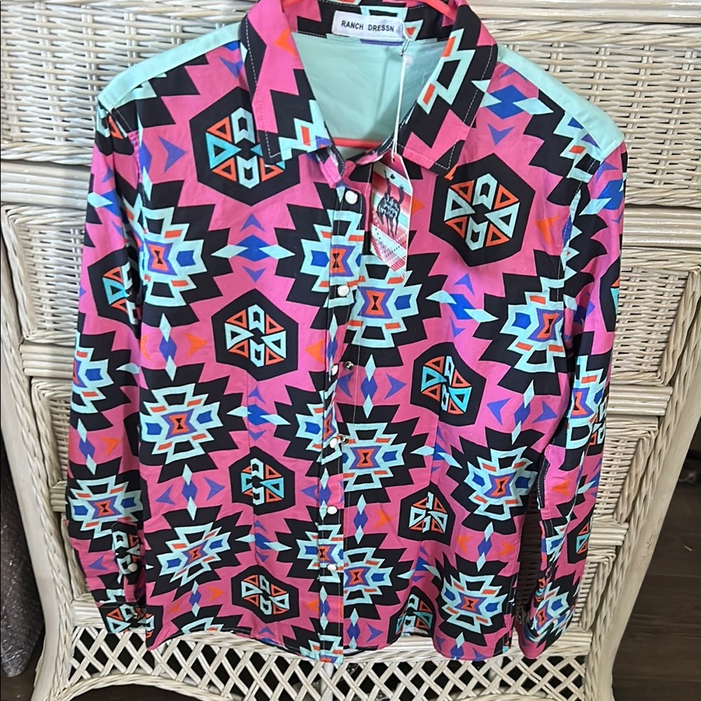 Ranch dress’n rodeo shirt L